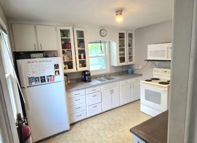 1430 11th Street N, Fargo, ND 58102