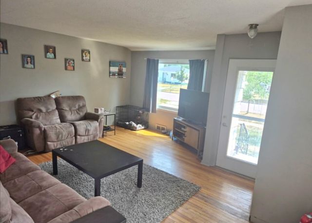 1430 11th Street N, Fargo, ND 58102