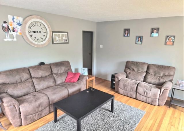 1430 11th Street N, Fargo, ND 58102