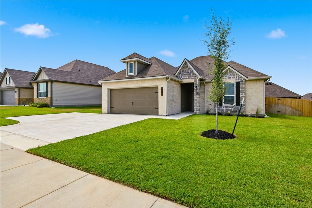 2213 Autumn Lake Drive, Bryan, TX 77807 — photo 2