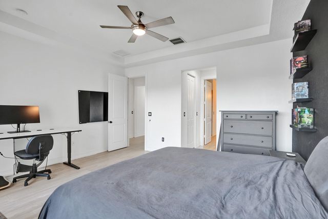 11621 SW 13th Court, Pembroke Pines, FL 33025