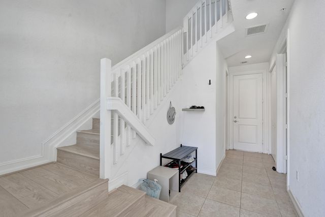 11621 SW 13th Court, Pembroke Pines, FL 33025