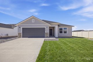 4407 Dayton St, Caldwell, ID 83605