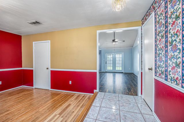 206 Kelly Lane, Baytown, TX 77521