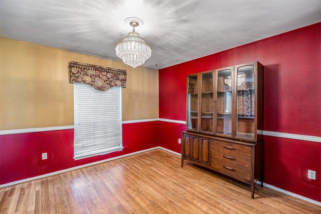 206 Kelly Lane, Baytown, TX 77521