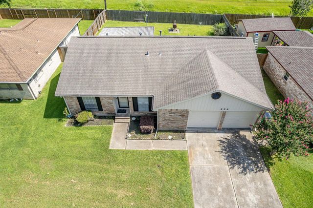 206 Kelly Lane, Baytown, TX 77521