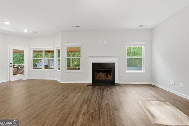 802 Relic Ridge, Hampton, GA 30228