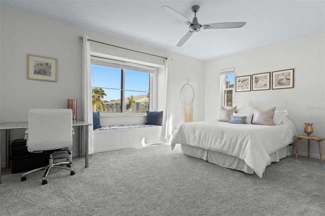 545 PINELLAS BAYWAY S 301, St Petersburg, FL 33715