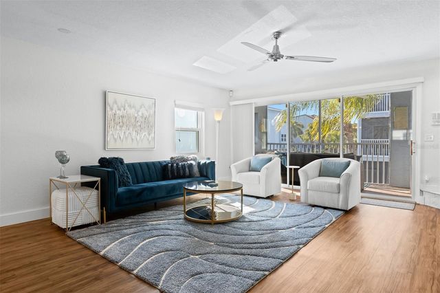 545 PINELLAS BAYWAY S 301, St Petersburg, FL 33715