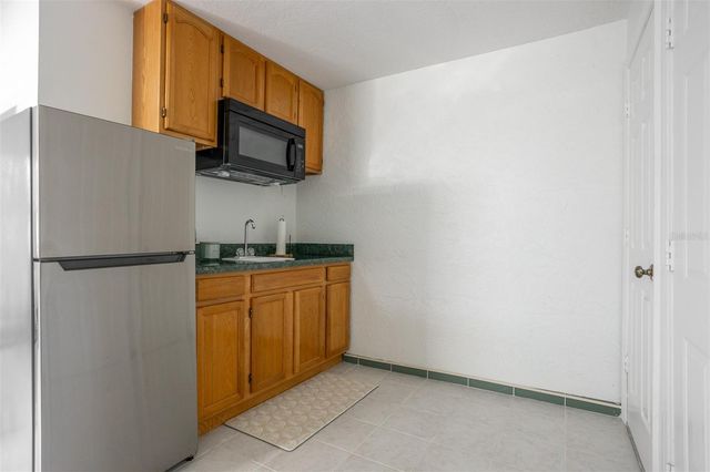 545 PINELLAS BAYWAY S 301, St Petersburg, FL 33715