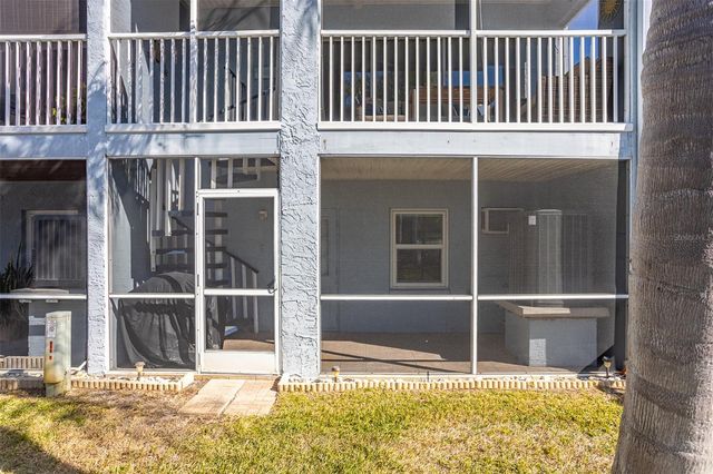 545 PINELLAS BAYWAY S 301, St Petersburg, FL 33715