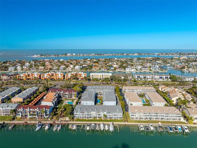 545 PINELLAS BAYWAY S 301, St Petersburg, FL 33715