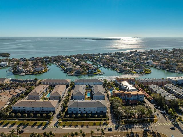 545 PINELLAS BAYWAY S 301, St Petersburg, FL 33715