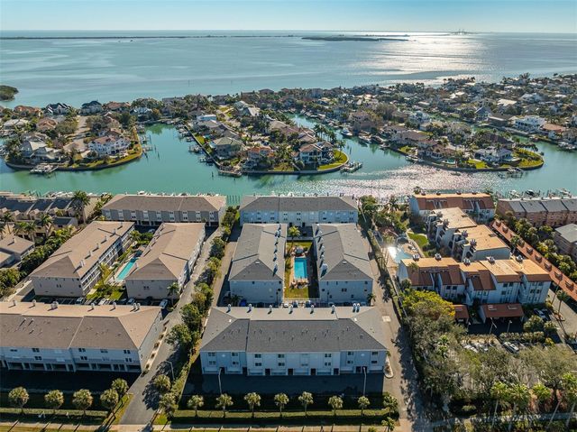 545 PINELLAS BAYWAY S 301, St Petersburg, FL 33715