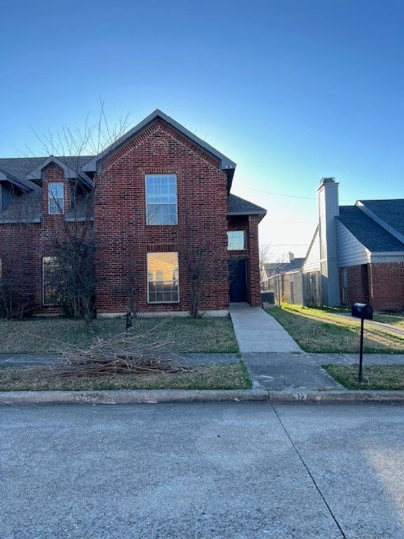 922 Binbrook Drive, Mesquite, TX 75149