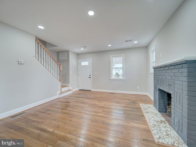 6211 42ND AVE, Hyattsville, MD 20781