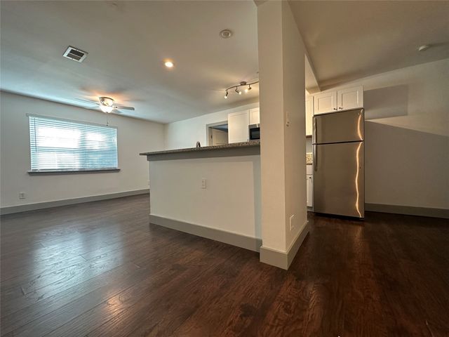 4633 Fairmount Street 210, Dallas, TX 75219
