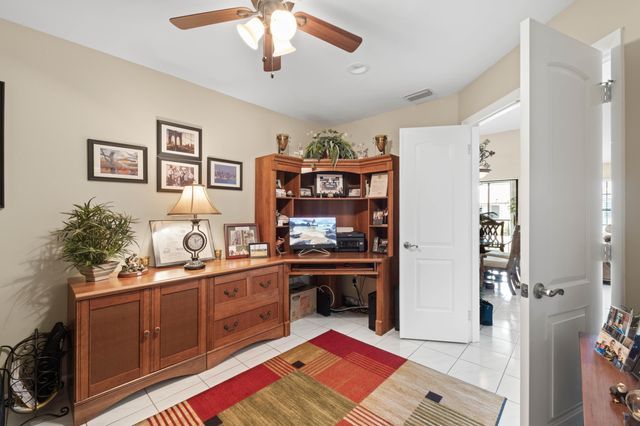 3327 Jog Park Drive 4022, Greenacres, FL 33467