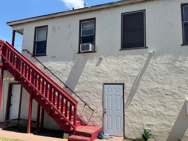 330 N Abby Street, Fresno, CA 93701