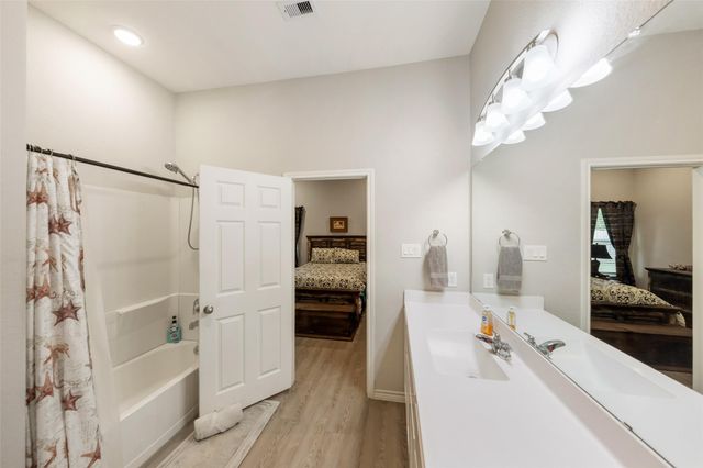 306 Helen Street, Cleveland, TX 77328