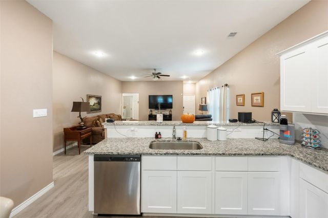 306 Helen Street, Cleveland, TX 77328
