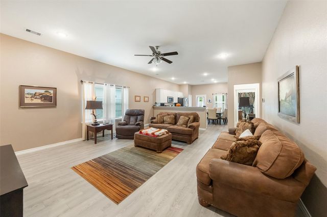 306 Helen Street, Cleveland, TX 77328