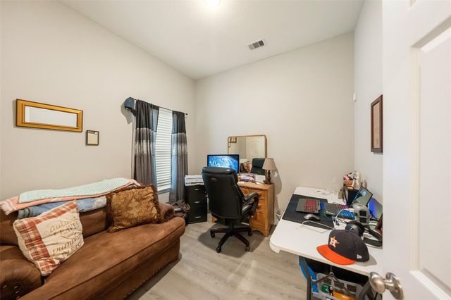 306 Helen Street, Cleveland, TX 77328