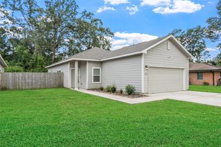 306 Helen Street, Cleveland, TX 77328