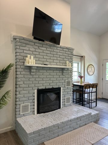 240 Fredonia Rd, Manchester, TN 37355