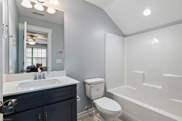 3228 Castlerock Drive, Burlington, NC 27215
