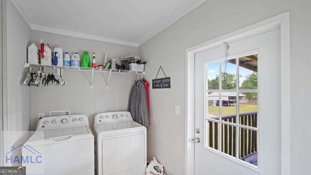 876 Hires Road, Jesup, GA 31545