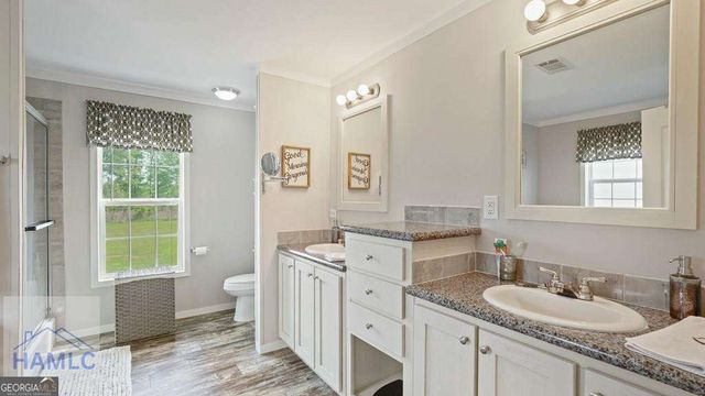 876 Hires Road, Jesup, GA 31545