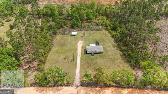 876 Hires Road, Jesup, GA 31545