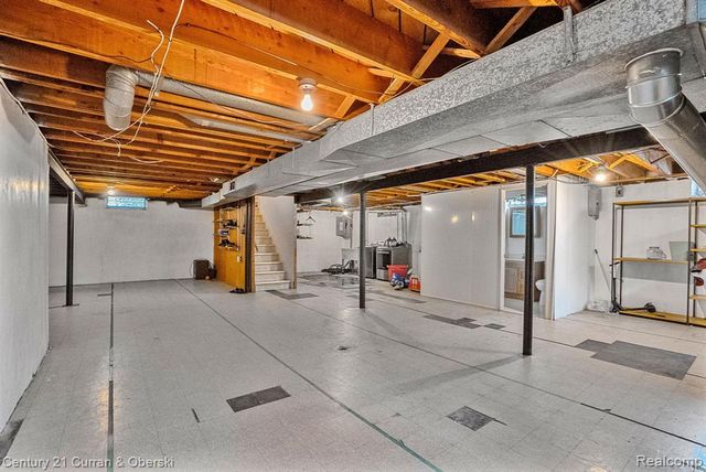 27227 W Pleasant Ridge Street, Dearborn Heights, MI 48127