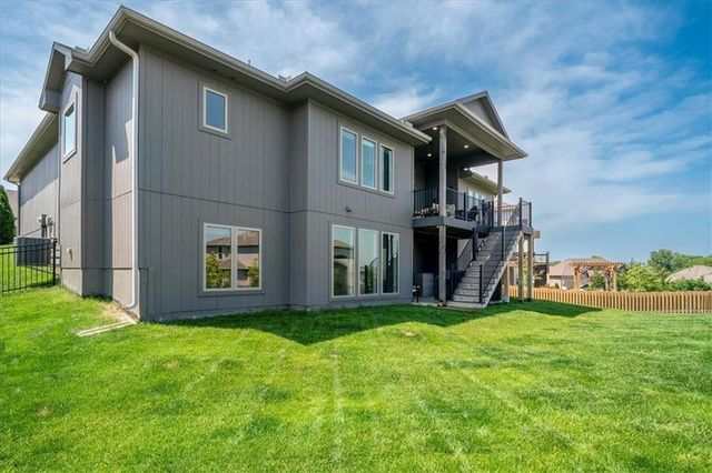 1908 NE Catalina Avenue, Lee's Summit, MO 64064