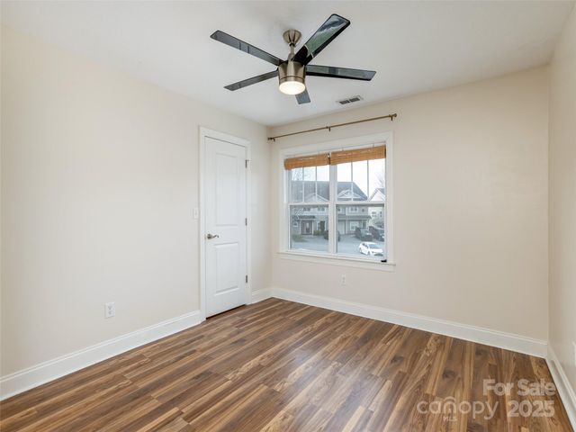 40 Foxden Drive 204, Fletcher, NC 28732