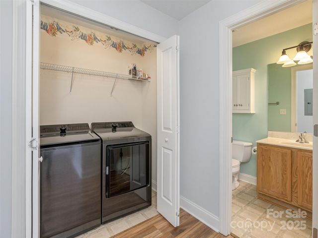 40 Foxden Drive 204, Fletcher, NC 28732