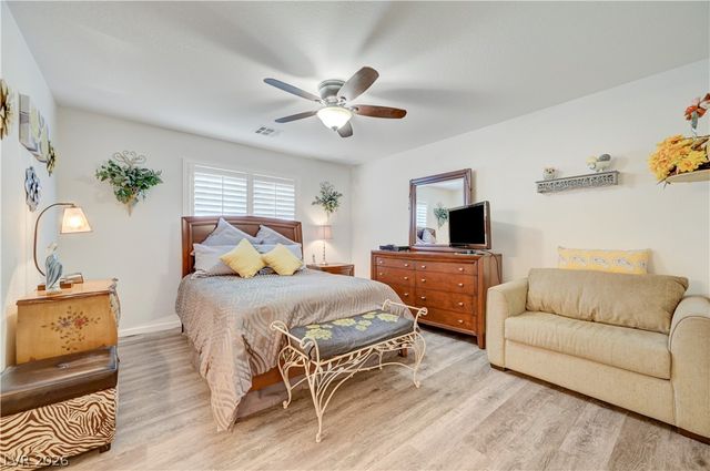868 Bare Branch Avenue, Las Vegas, NV 89123