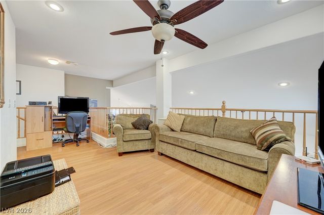 868 Bare Branch Avenue, Las Vegas, NV 89123