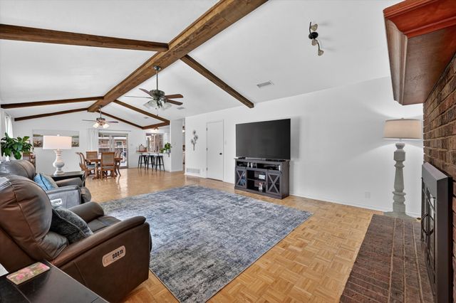2701 Chebi Lane, Denton, TX 76209