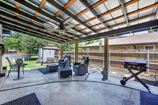 2701 Chebi Lane, Denton, TX 76209