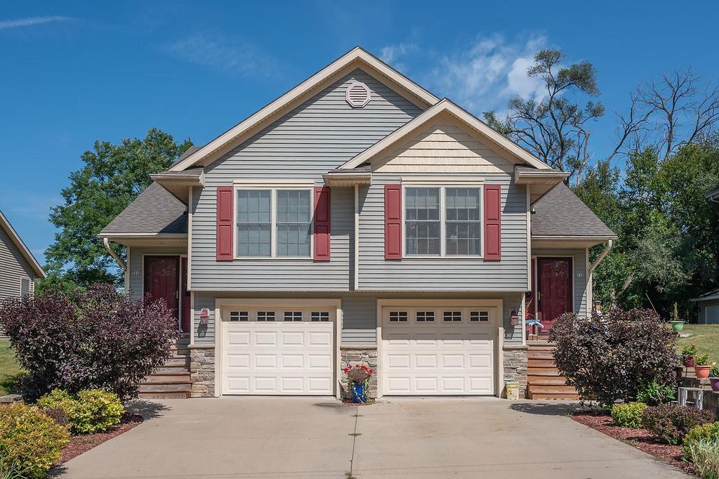 226 S 2nd STREET, Palmyra, WI 53156