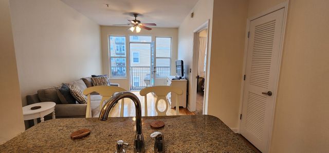 3000 Vanderbilt Pl Apt 222, Nashville, TN 37212