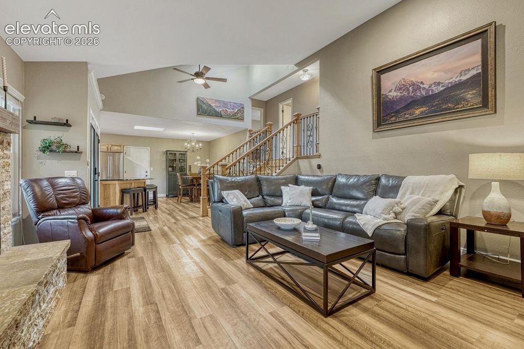 3960 Vondelpark Place, Colorado Springs, CO 80907 — photo 4