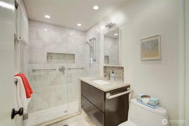4204 SW 315th Street, Federal Way, WA 98023