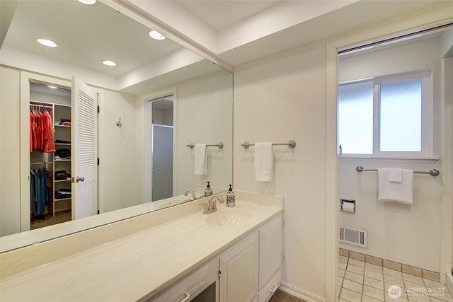 4204 SW 315th Street, Federal Way, WA 98023