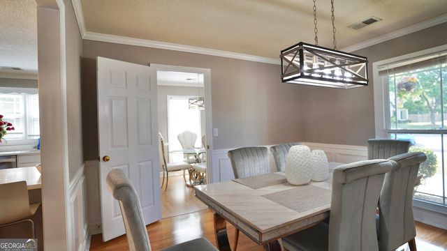3662 Bowbridge Lane, Snellville, GA 30039
