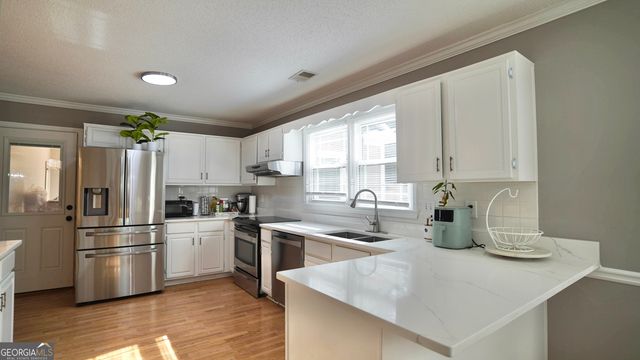 3662 Bowbridge Lane, Snellville, GA 30039