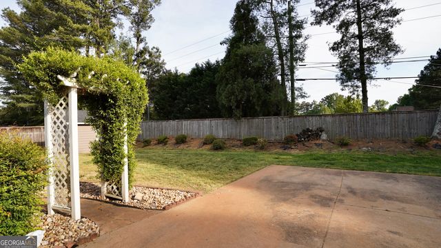3662 Bowbridge Lane, Snellville, GA 30039