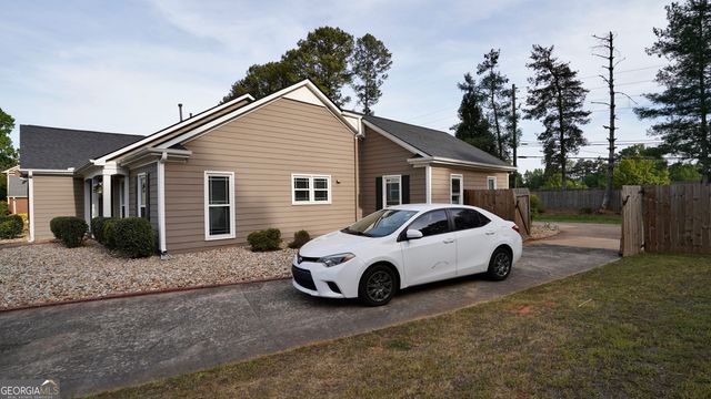 3662 Bowbridge Lane, Snellville, GA 30039